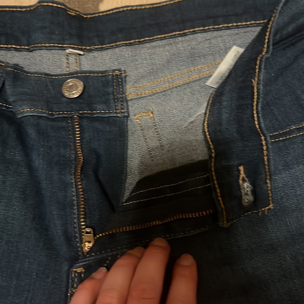 Levi’s Dark Wash Capri Jeans 32 - Picture 7 of 10
